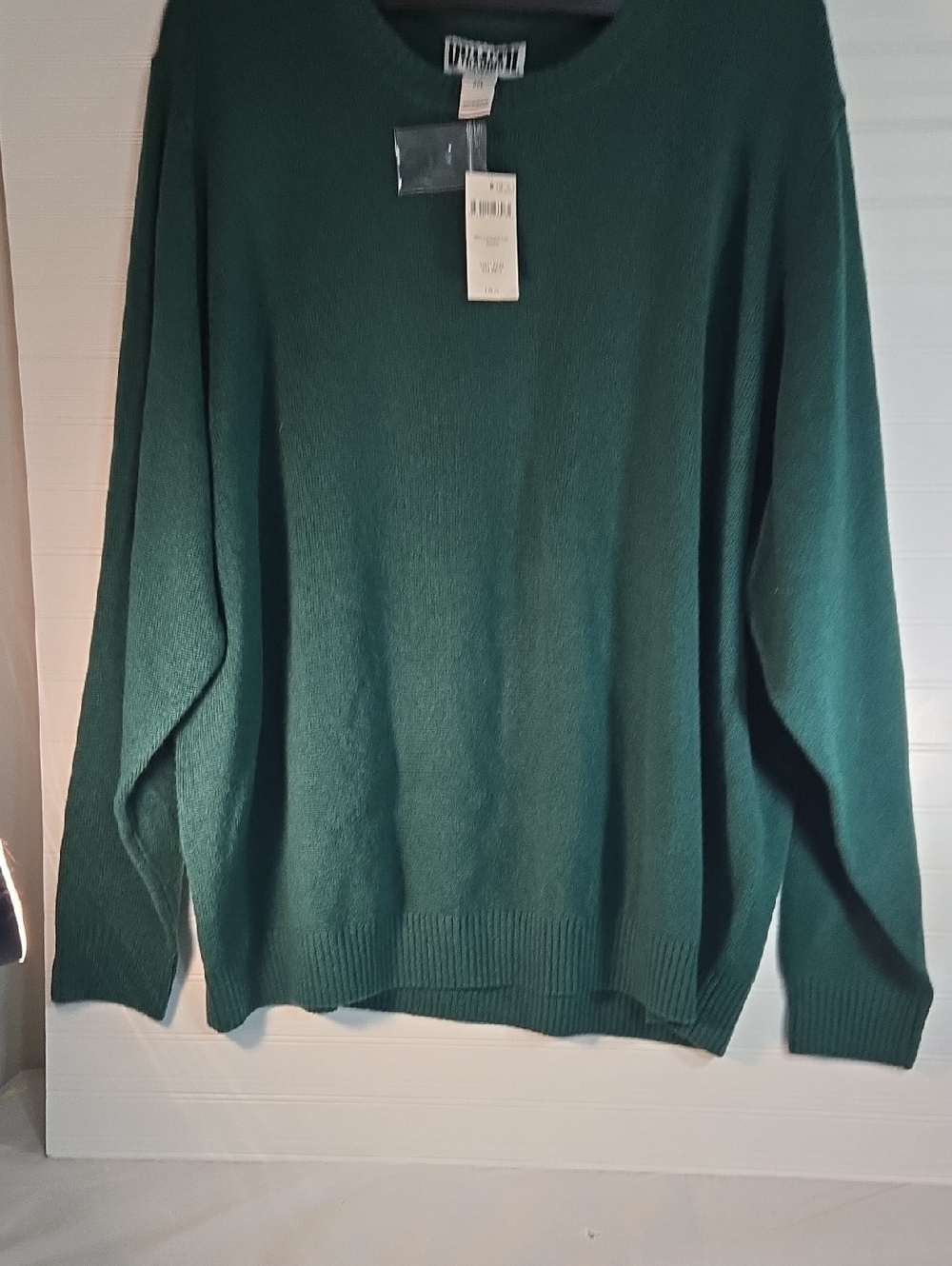Duluth Trading Co Men’s Crewneck Sweater in Forest Green